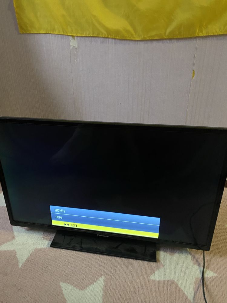 Телевізор Panasonic tx-32cw304 lcd tv