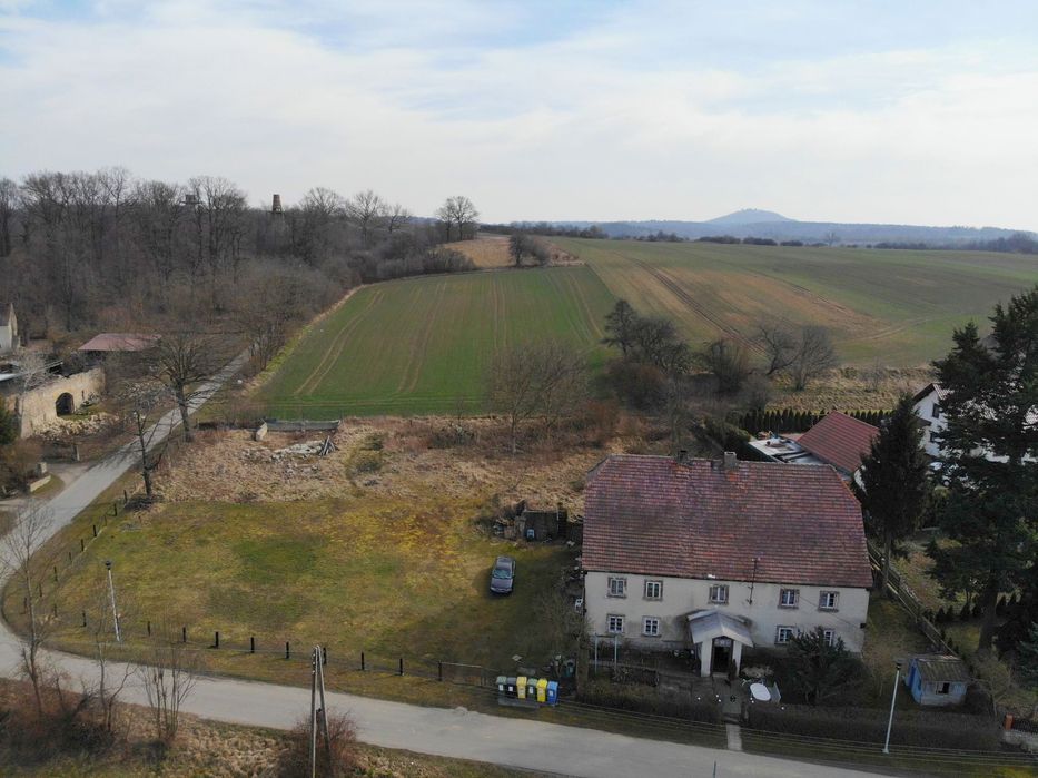 Poniemiecki dom na sprzedaż