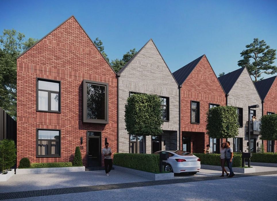 Таунхаус в Лісовій Бучі з великим подвір'ям та коморами, є розтермін.!