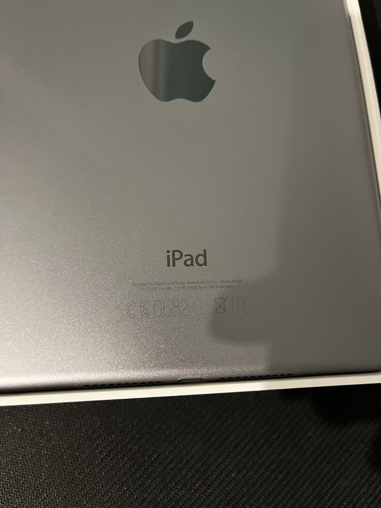 IPad mini 4 на 16 gb