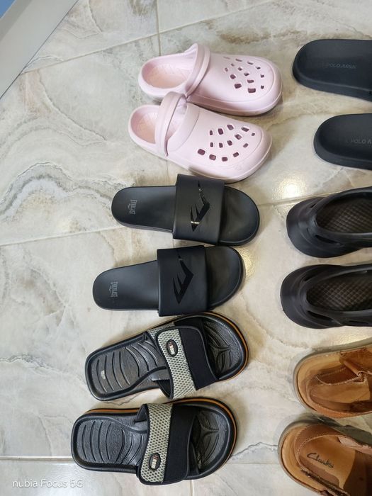 Крокси тапкі шлепкі фірмові сандалі
