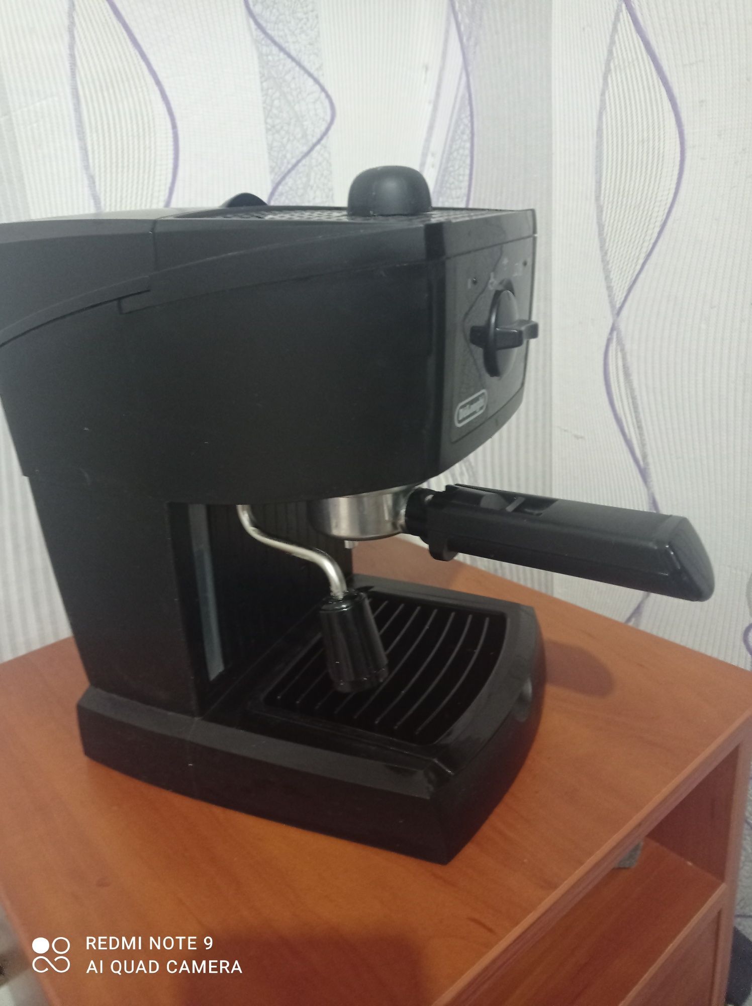 Кофеварка ec146 delonghi