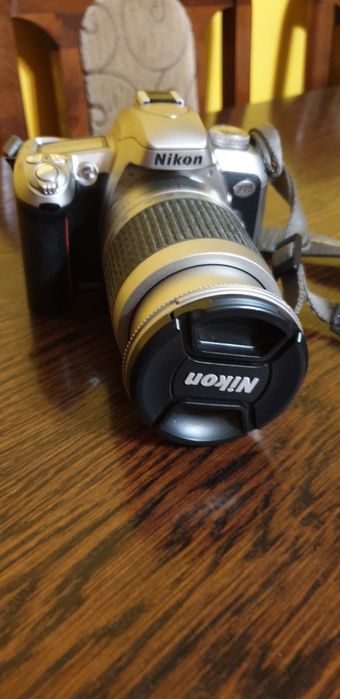 Aparat fotograficzny Nikon f 75 lustrzanka analogowa