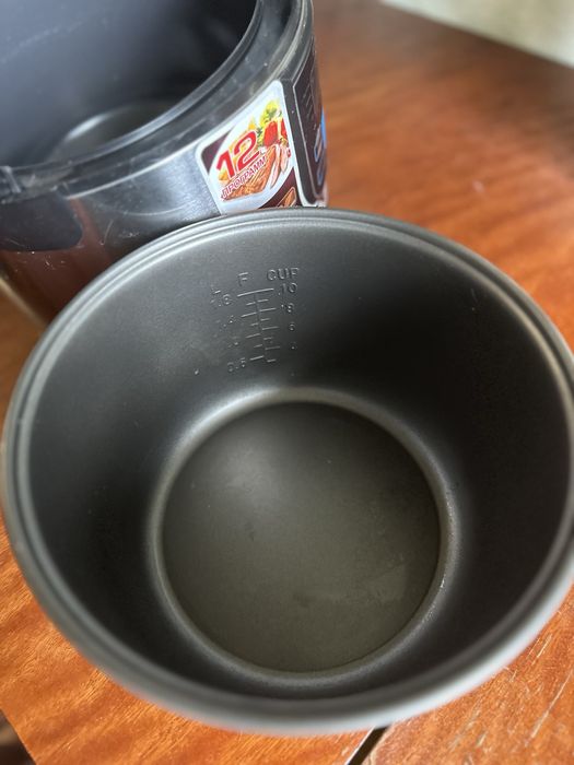 Мультиварка Rainberg