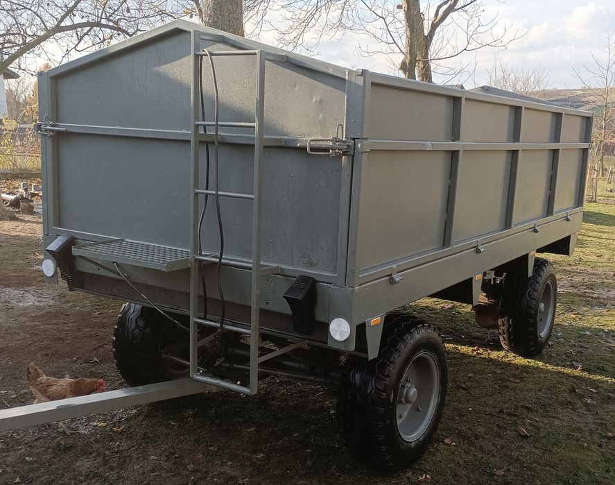 Przyczepa Rozrzutnik Dwuosiowy