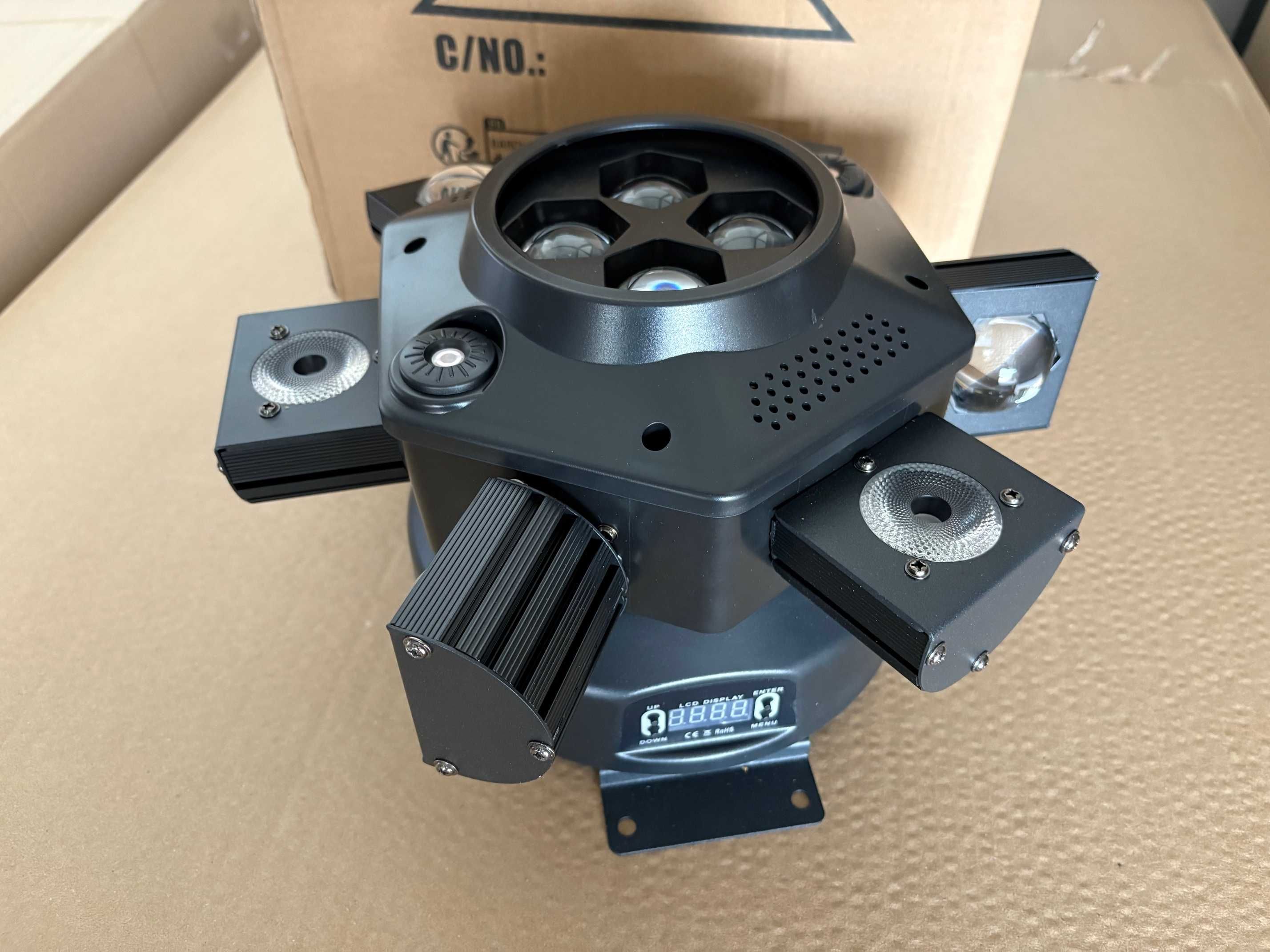 Głowa Ruchoma HOLDLAMP LED 6 Arms 4w1 DMX RGBW 180W Efekt Strobo Sound