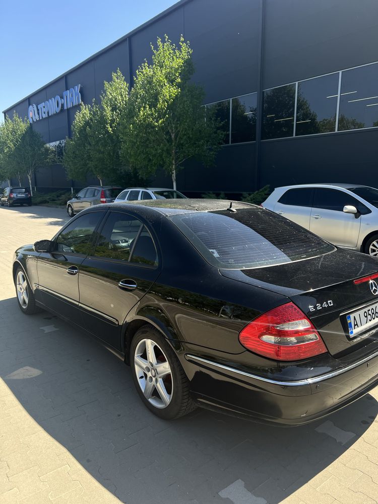 Mercedes benz E class w211 avantgarde 4matic мерседес