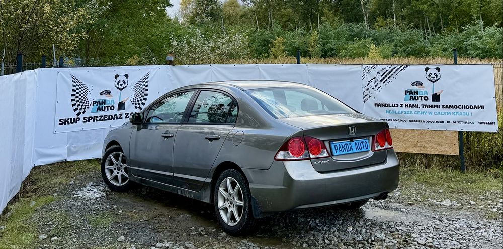Honda Civic 1.8 ~ Zarejestrowana ~ Alufelgi ~ Klima ~ Możliwa zamiana!