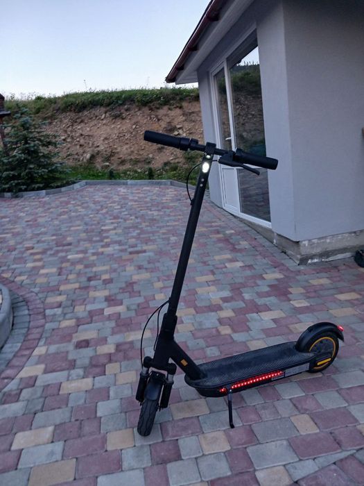 Продається електросамокат Kugoo G30 PRO MAX