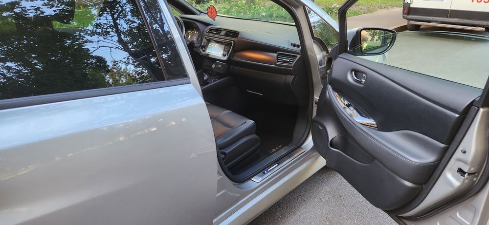 Nissan Leaf ZE1 TEKNA 2019