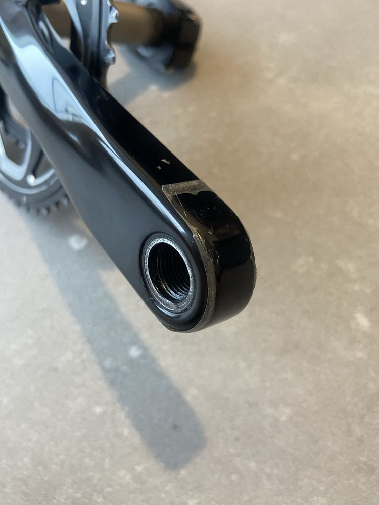 Mechanizm korbowy Shimano FC-RS500, zębatki 50-34t 175mm