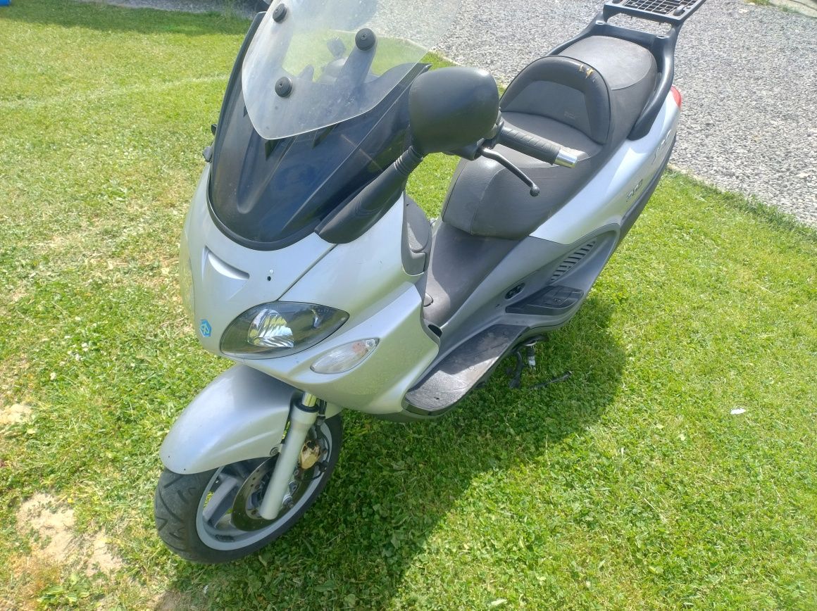 Sprzedam Piaggio x9 200