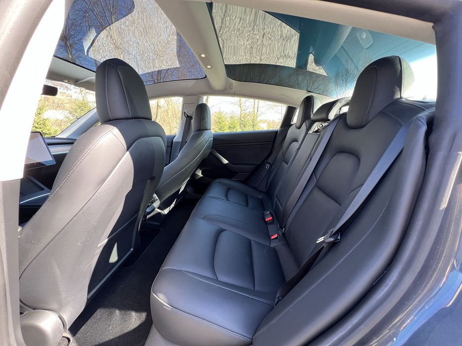 Оренда/Прокат авто Tesla Model 3 2022р