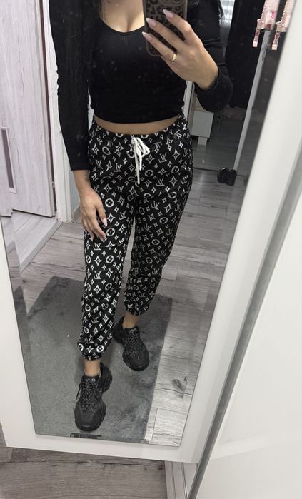 Dres damski komplet LV