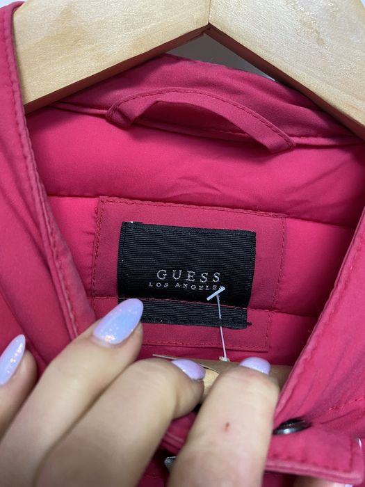 Guess kurtka pikowana ramoneska przeciwdeszczowa pink flo neon