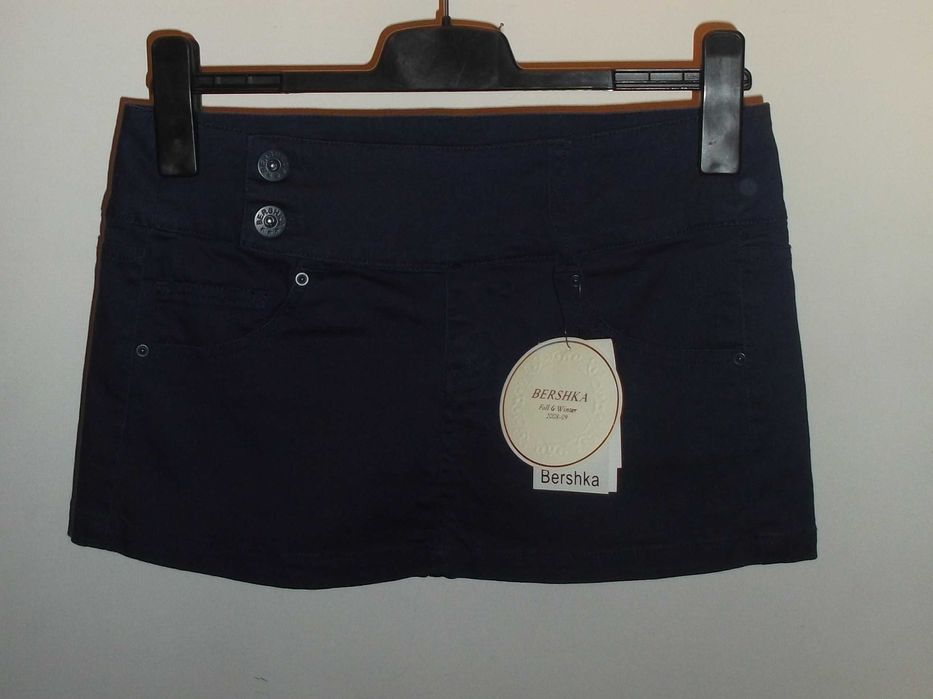 Mini Saia Bershka