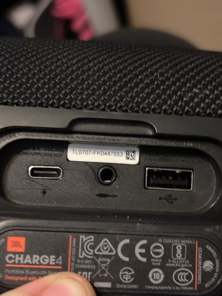 jbl charge 4 (czarny)