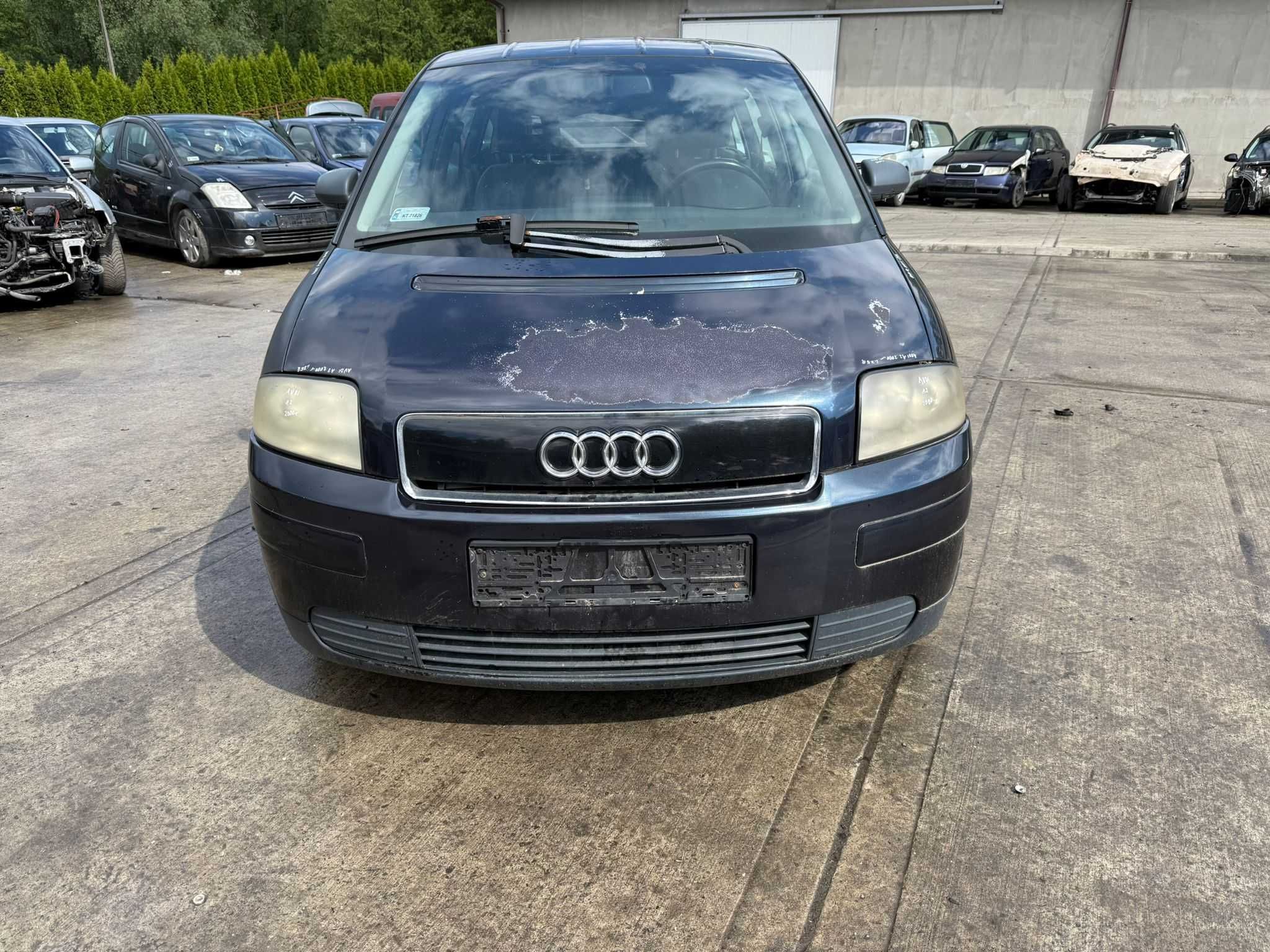 Na części drzwi przednie/tylnie / maska audi a2 1.4tdi LZ5Q