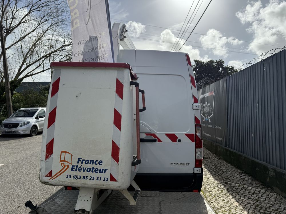 RENAULT MASTER GRUA 14 M. Trabalho Apenas 165.000KM ###OPORTUNIDADE###
