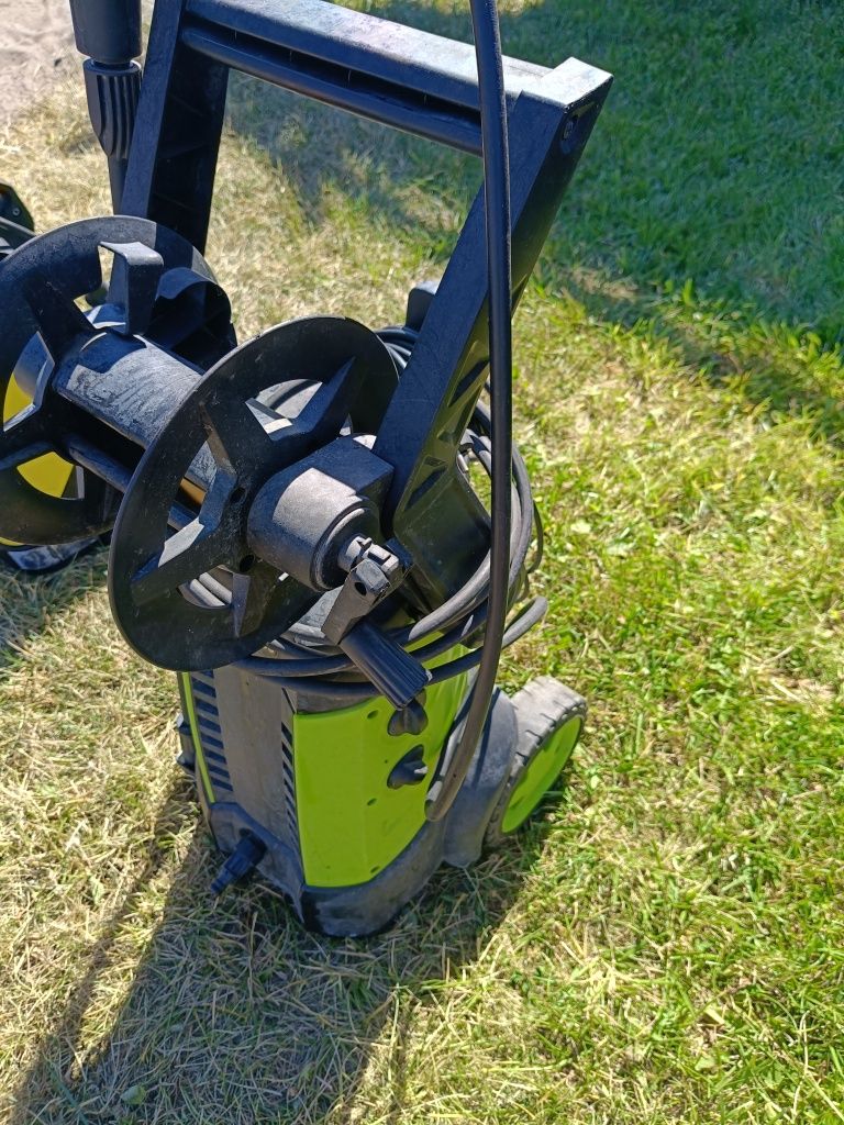 Myjka ciśnieniowa Karcher -Hamron
