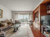 Apartamento T3+1,vista mar e garagem em box, Foz, Porto
