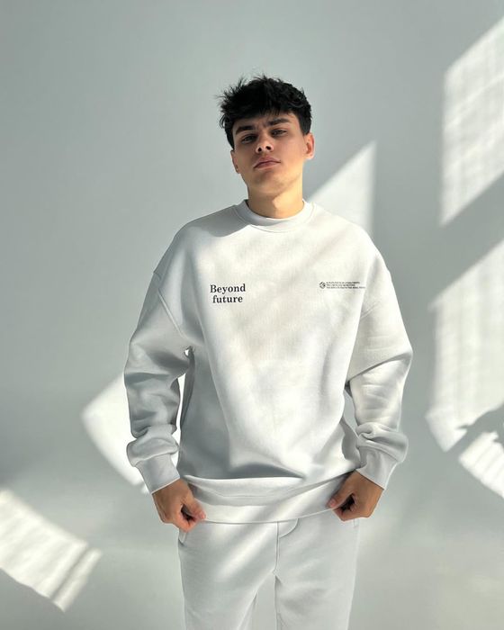 світшот oversize з принтом. розпродаж –50%