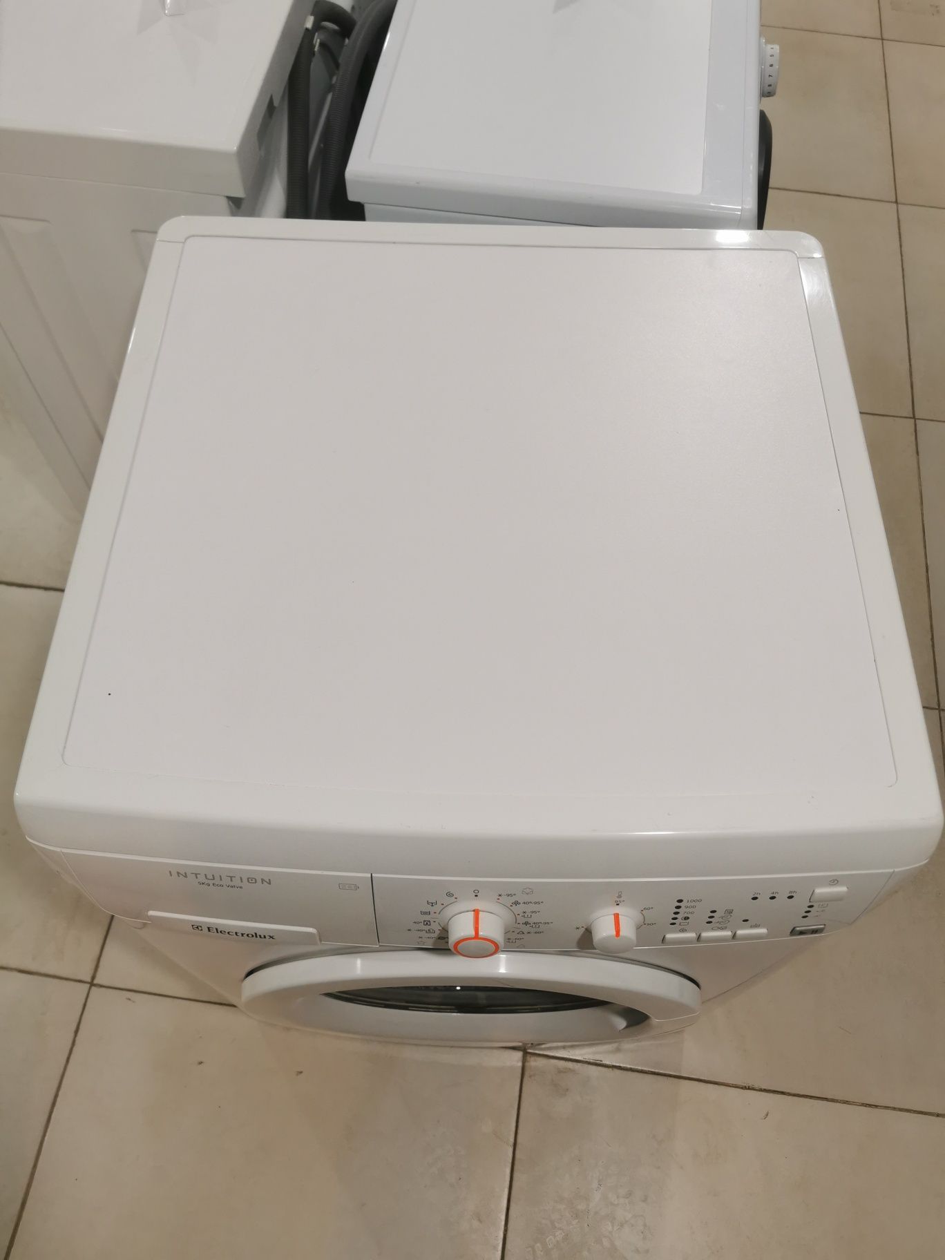 НАЙНИЖЧІ ЦІНИ. ВЕЛИКИЙ ВИБІР. Пральна машина Electrolux 6kg. E2se 2150