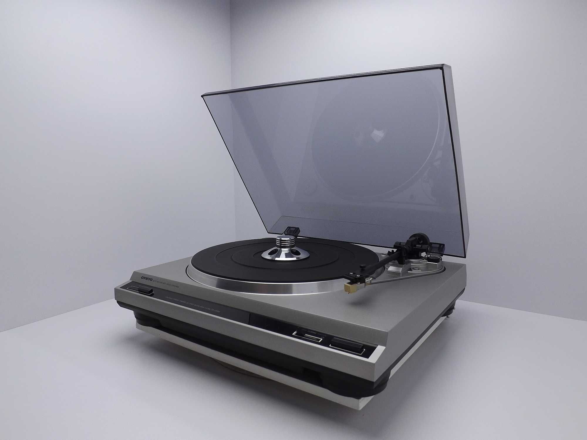 Gramofon Onkyo CP-1200A