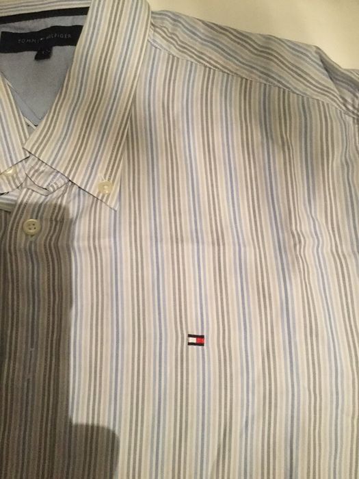 Camisas das marcas Carolina Herrera, façonnable, hilfiger e MD