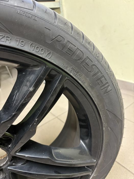 Opony letnie Vredestein 255/40/19 premium