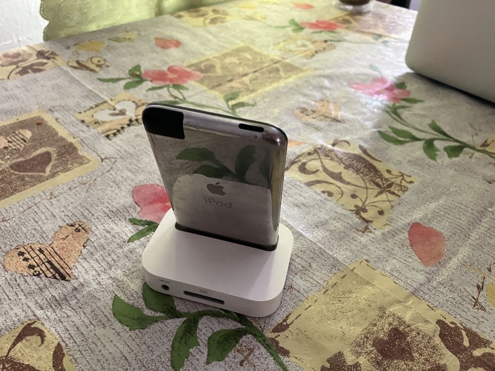 apple iPod touch 1 gen