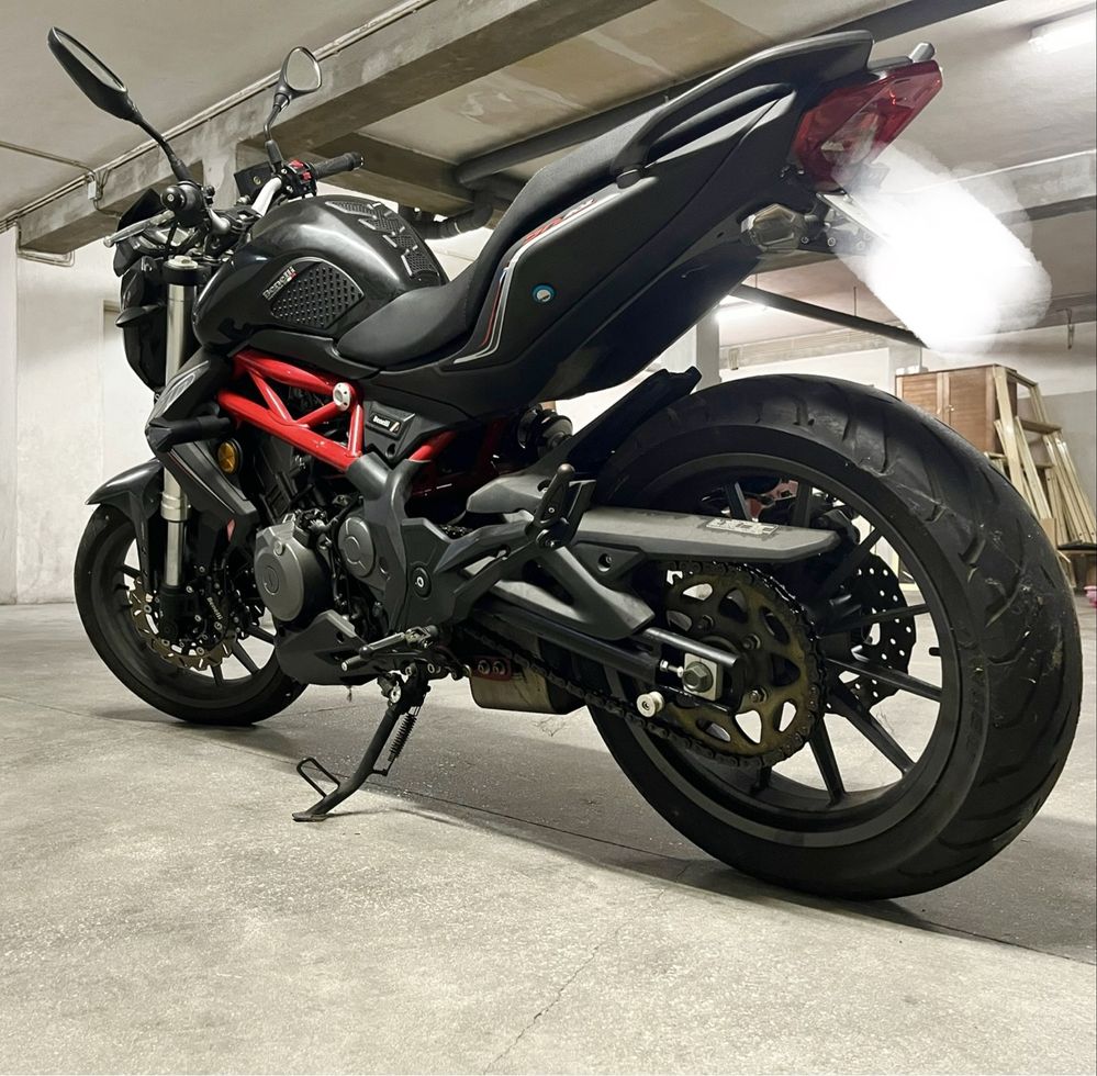 Benelli BN 302 + capacete LS2 + casaco Alpinestar + Mala Shad