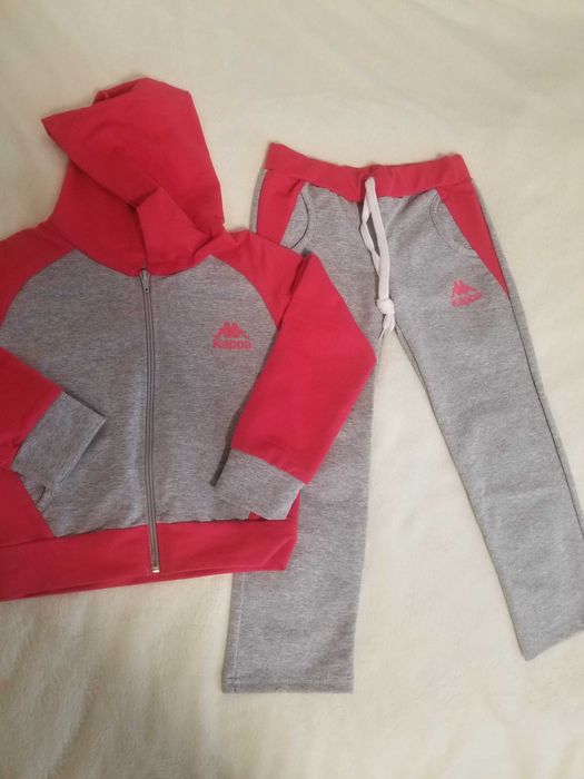 Спортивний костюм