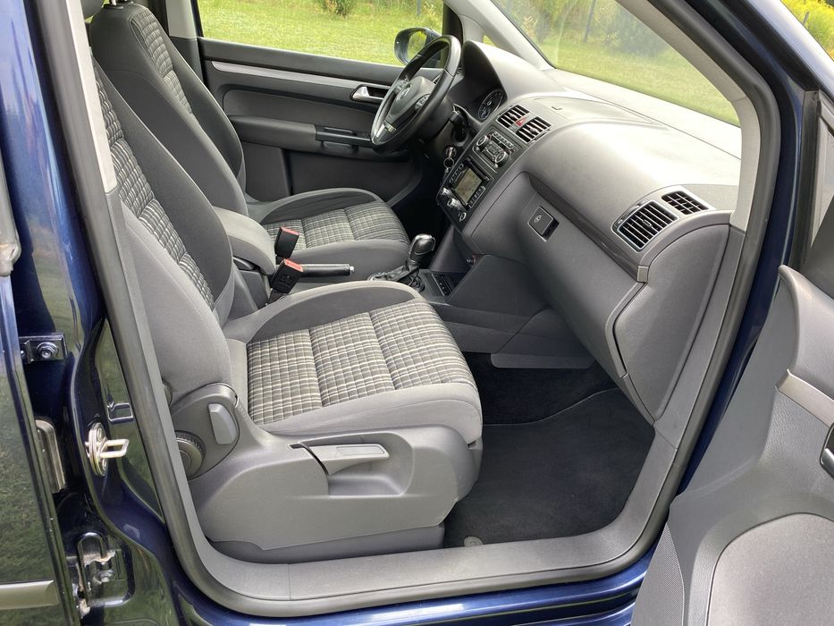 Volkswagen Touran Cross 7 osob.DSG ledy zamiana