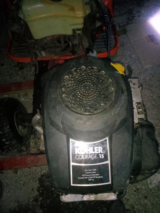 Kohler 15 HP uszkodzony