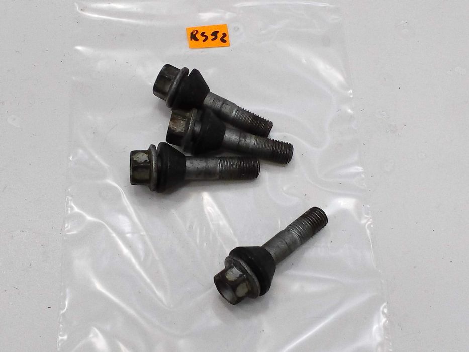 Bmw k 1200 rs śruby tylnego koła szpilki