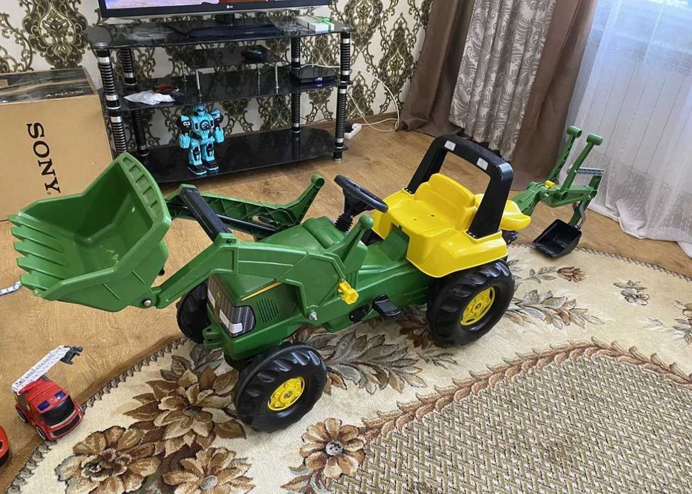 Трактор. John Deere Rolly Toys німецький трактор великий