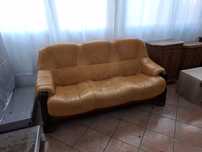 Sofa dwuosobowa jasny krem