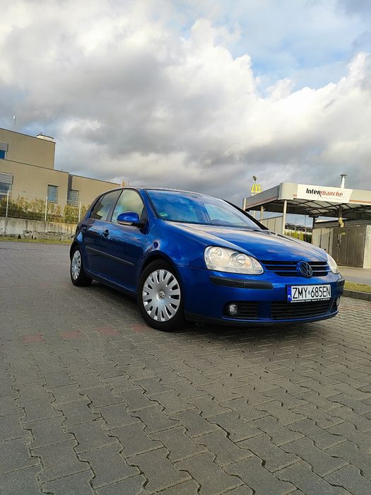 Golf 5 1.6 FSİ 6 biegów 5 drzwi