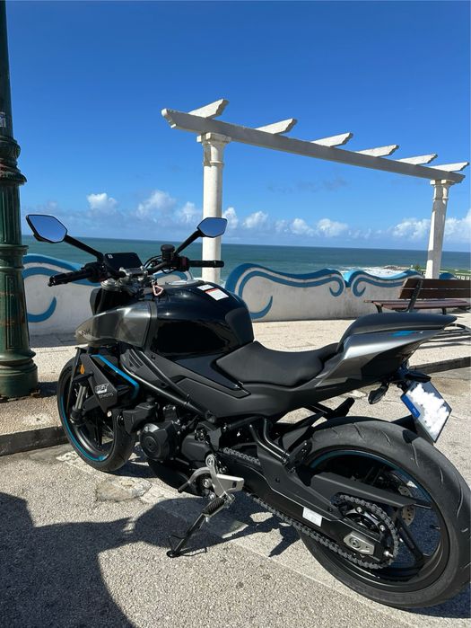 CF Moto 450nk - como nova