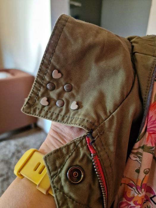 Piękna wiosenna kurtka parka orginalna