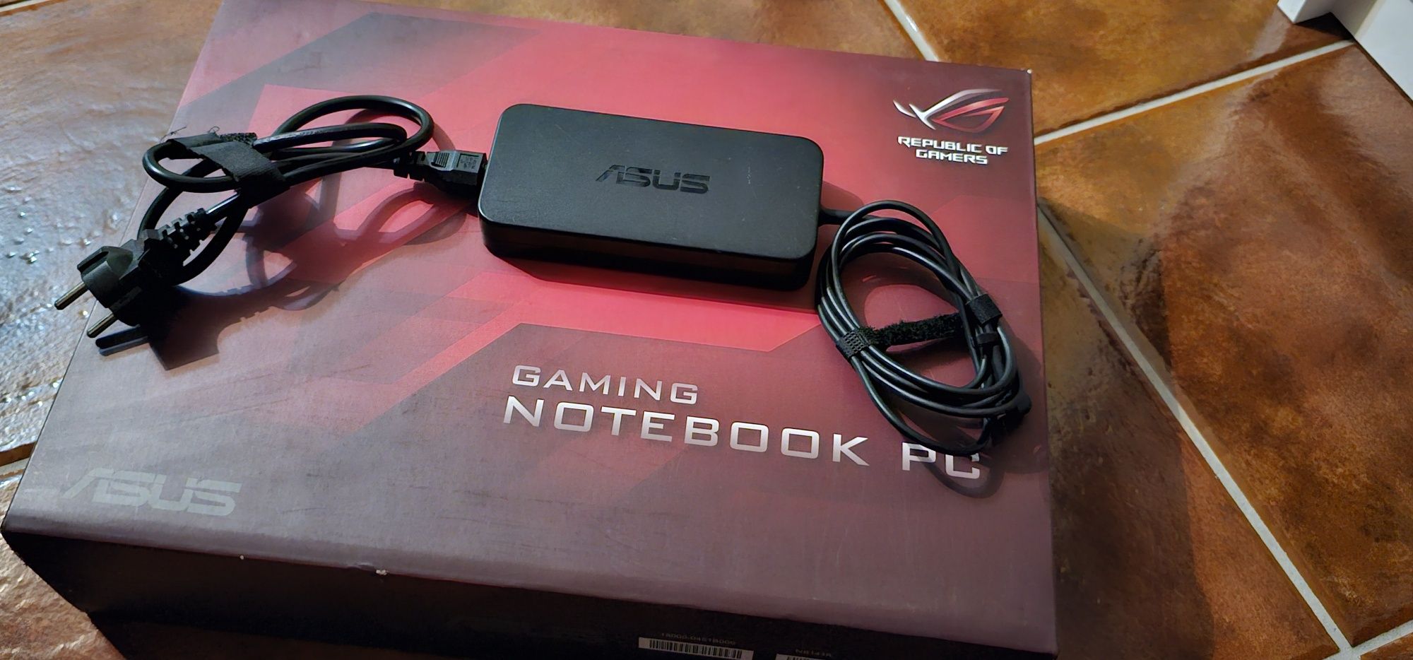 Portátil Asus ROG FZ50V i5 nvidia gtx 950 16gb RamM
