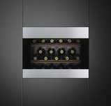 Garrafeira Smeg como nova. Foi montado num showroom durante 6Meses.