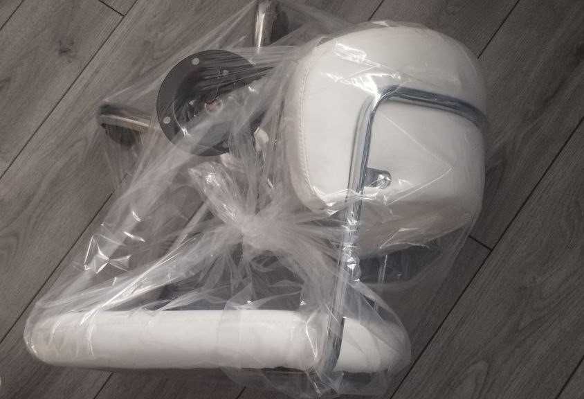 Крісла офісні SNEDSTED (штучна шкіра, колір- білий)