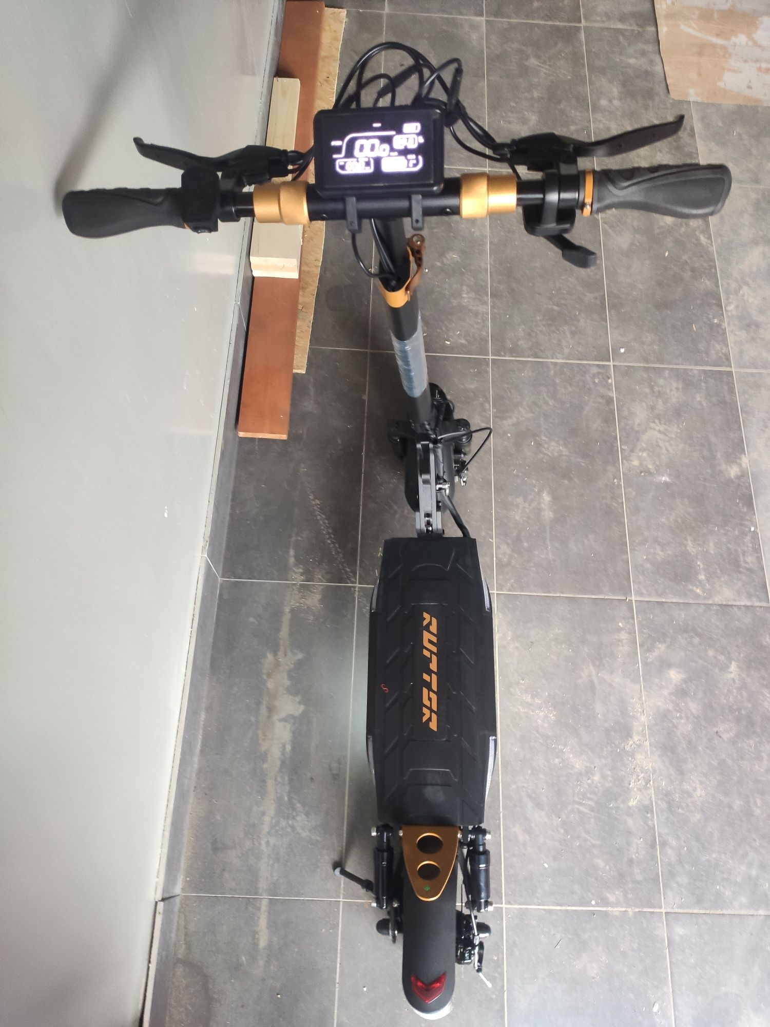 Hulajnoga elektryczna Ruptor R1 V2 lite miedziany