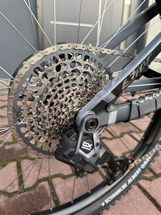 RATY0% gwarancja 12 m-cy GHOST [L] E-RIOT EN FULL PARTY 560 km (nr423)