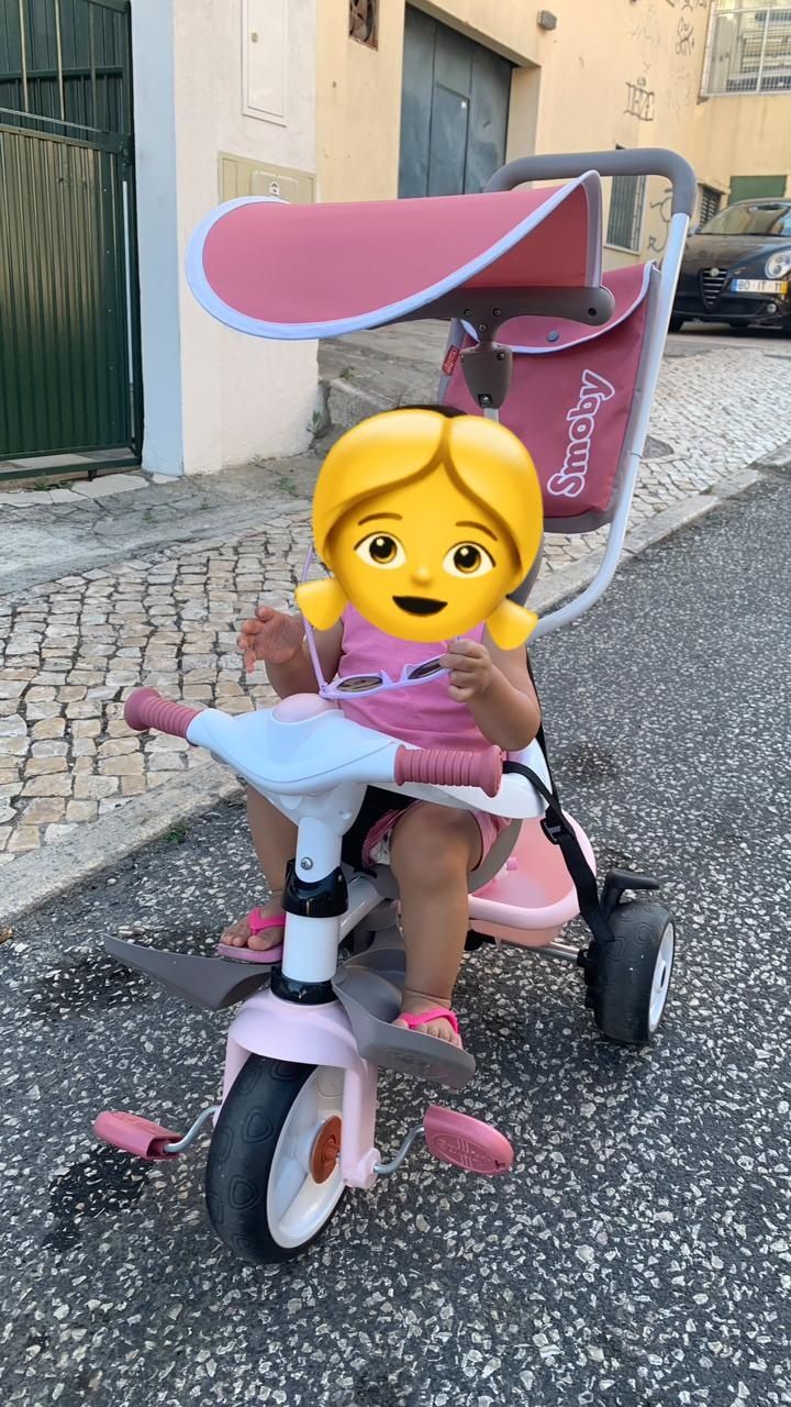 Triciclo infantil