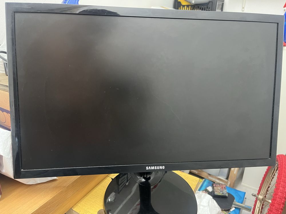 Monitor samsung em bom estado