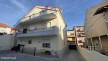 Apartamento T2 Venda em Casal de Cambra,Sintra