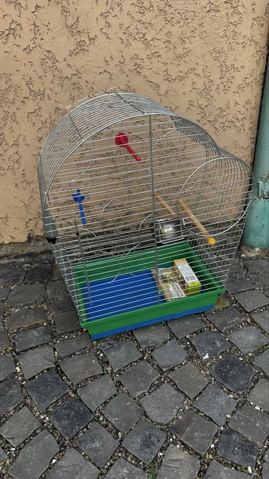 Клітка для папуги